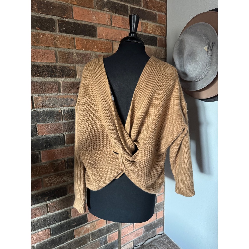 Lilyful‎ Camel Ribbed Twist Front V Neck Sweater Size L